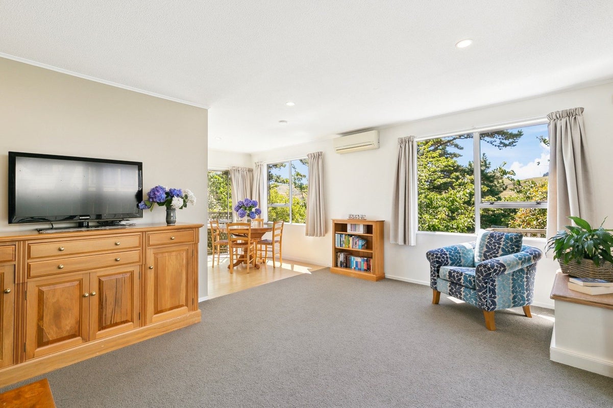 32A Buccaneer Place, Grenada Village, Wellington - Carousel 2