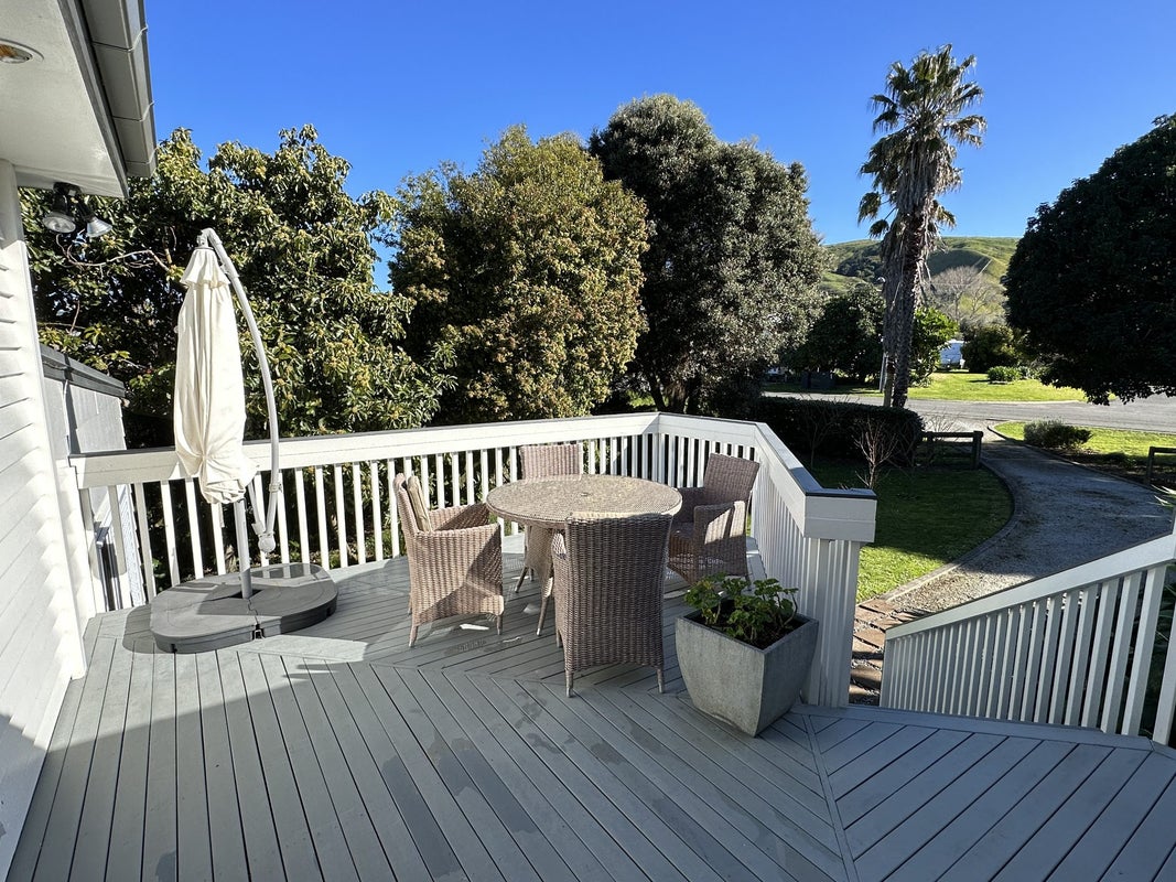 25 Lysnar Street, Okitu, Gisborne - Carousel 39