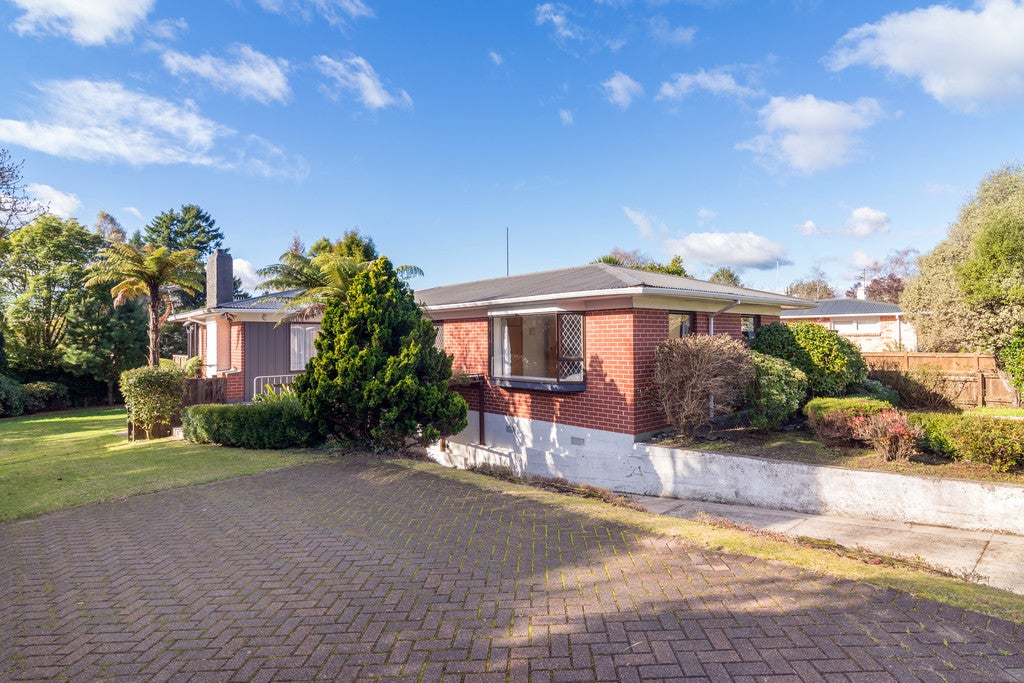 13 McDowell Street, Springfield, Rotorua - Carousel 1