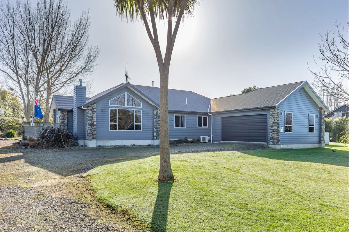 84 Muhunoa West Road, Ohau, Levin - Carousel 1