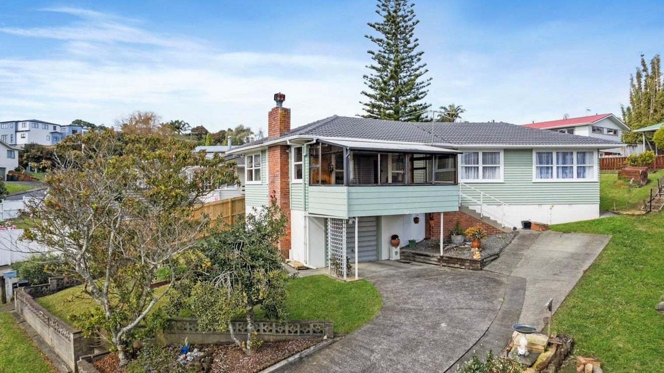 3 Altona Road, Forrest Hill, Auckland - Carousel 1