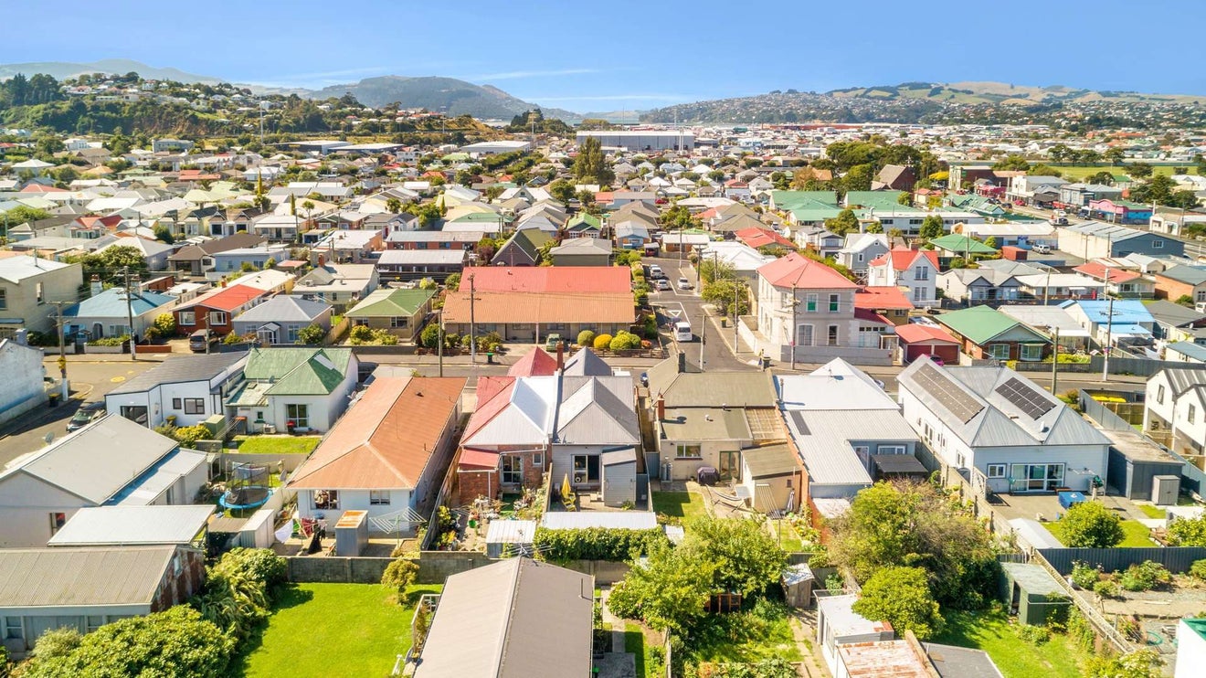 56 Surrey Street, Caversham, Dunedin - Carousel 25