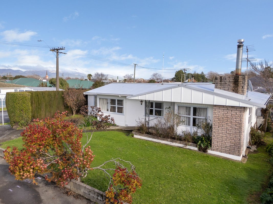 23 Hutcheson Street, Mayfield, Blenheim - Carousel 2