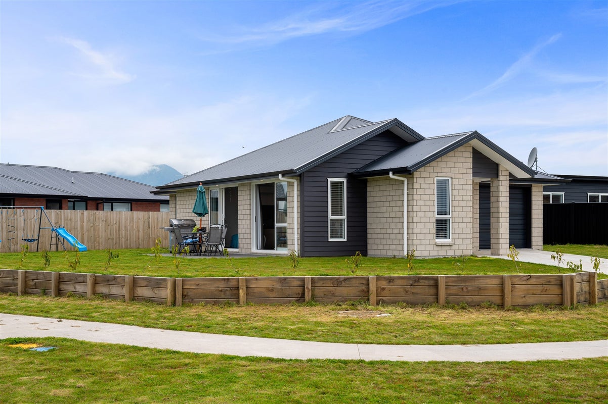 35 Harakeke Drive, Wharewaka, Taupo - Carousel 16