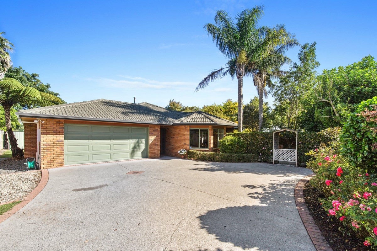 20 Greenough Place, Rototuna, Hamilton - Carousel 22