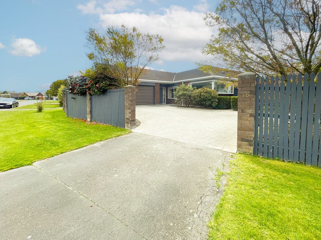 15 Pyatt Place, Redwood, Christchurch - Carousel 17