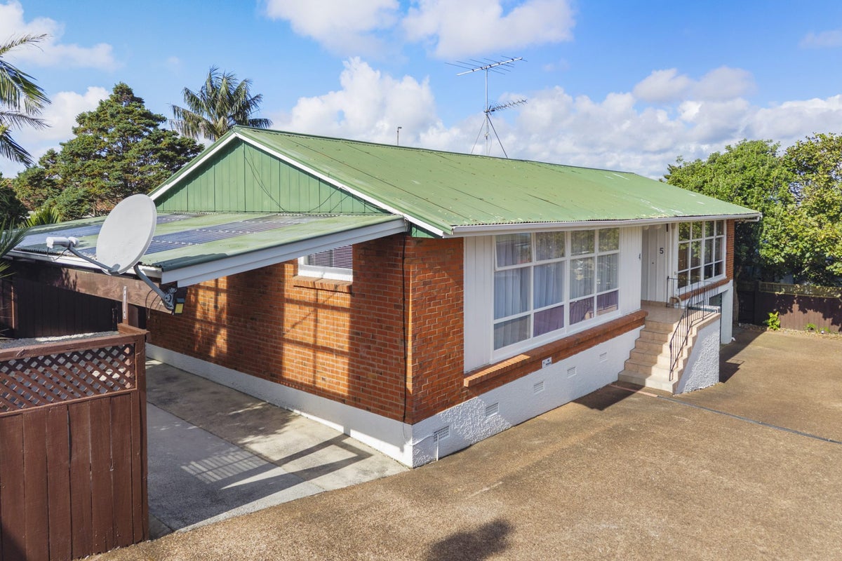 4/161A Grey Street, Onehunga, Auckland - Carousel 1