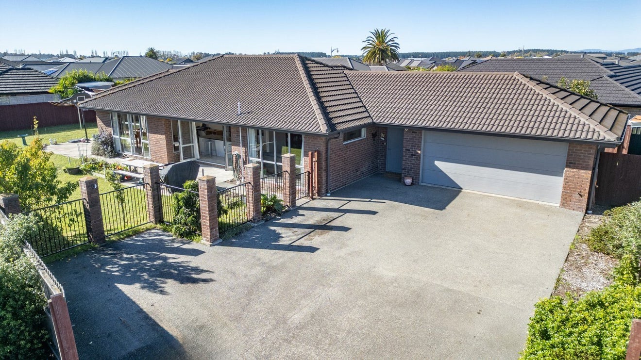 7 Magnate Drive, Kaiapoi, Kaiapoi - Carousel 1