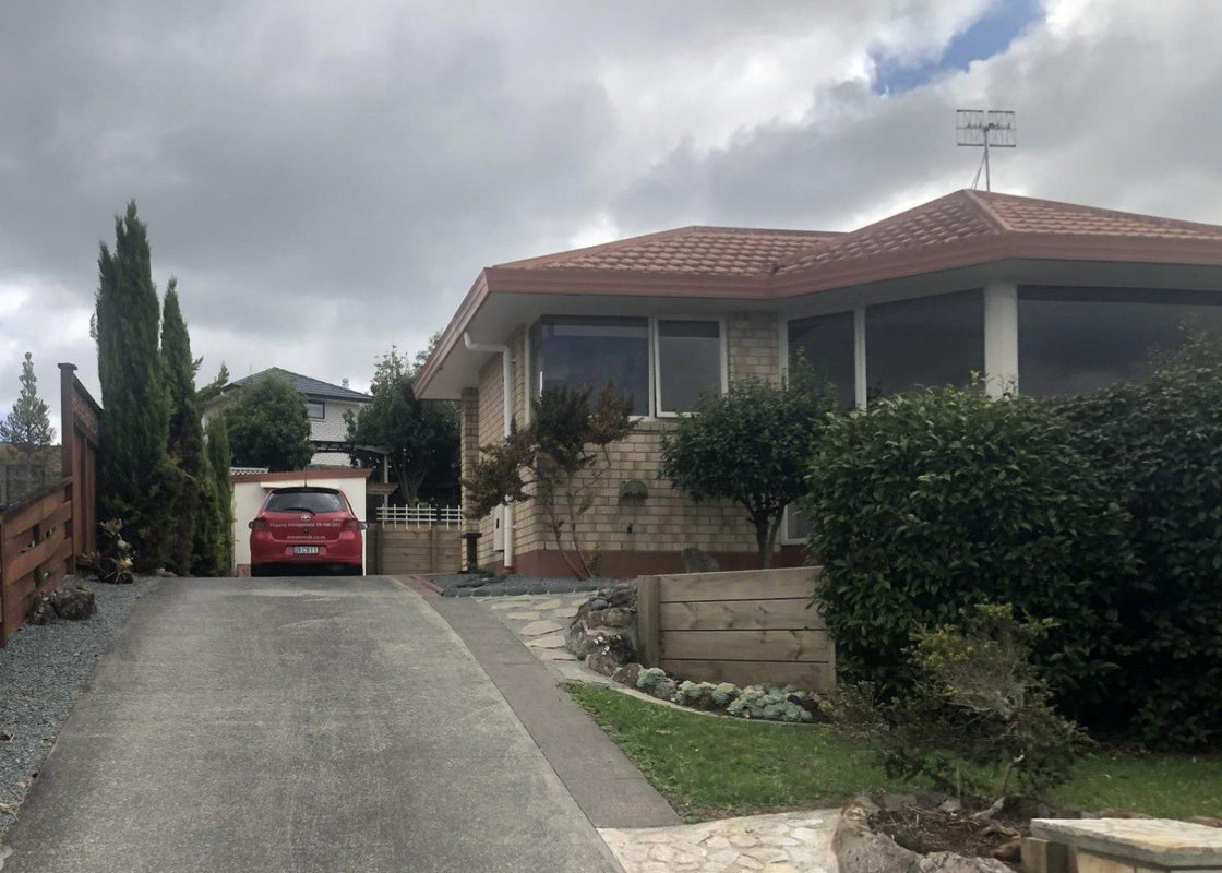 21 Pebble Beach Boulevard, Kamo, Whangarei - Carousel 1