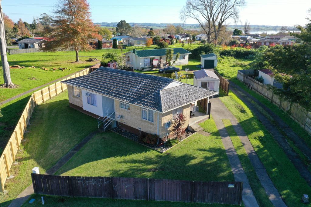 20 Davis Place, Huntly, Huntly - Carousel 2
