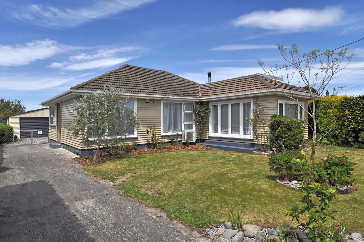 108 Gilberthorpes Road, Hei Hei, Christchurch - Carousel 12
