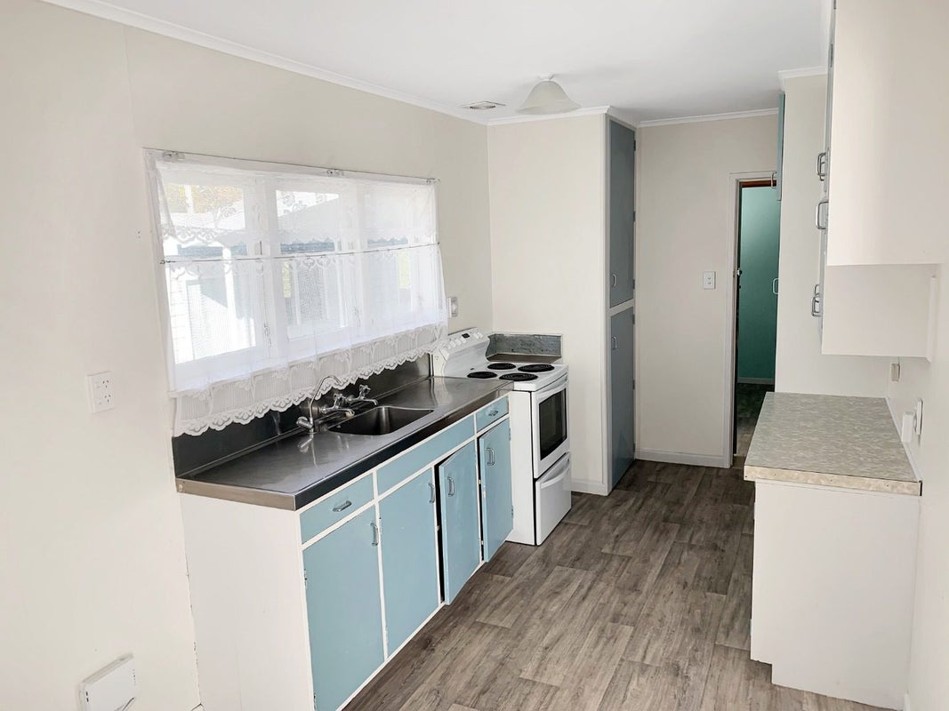 12 Robinson Street, Foxton, Foxton - Carousel 2