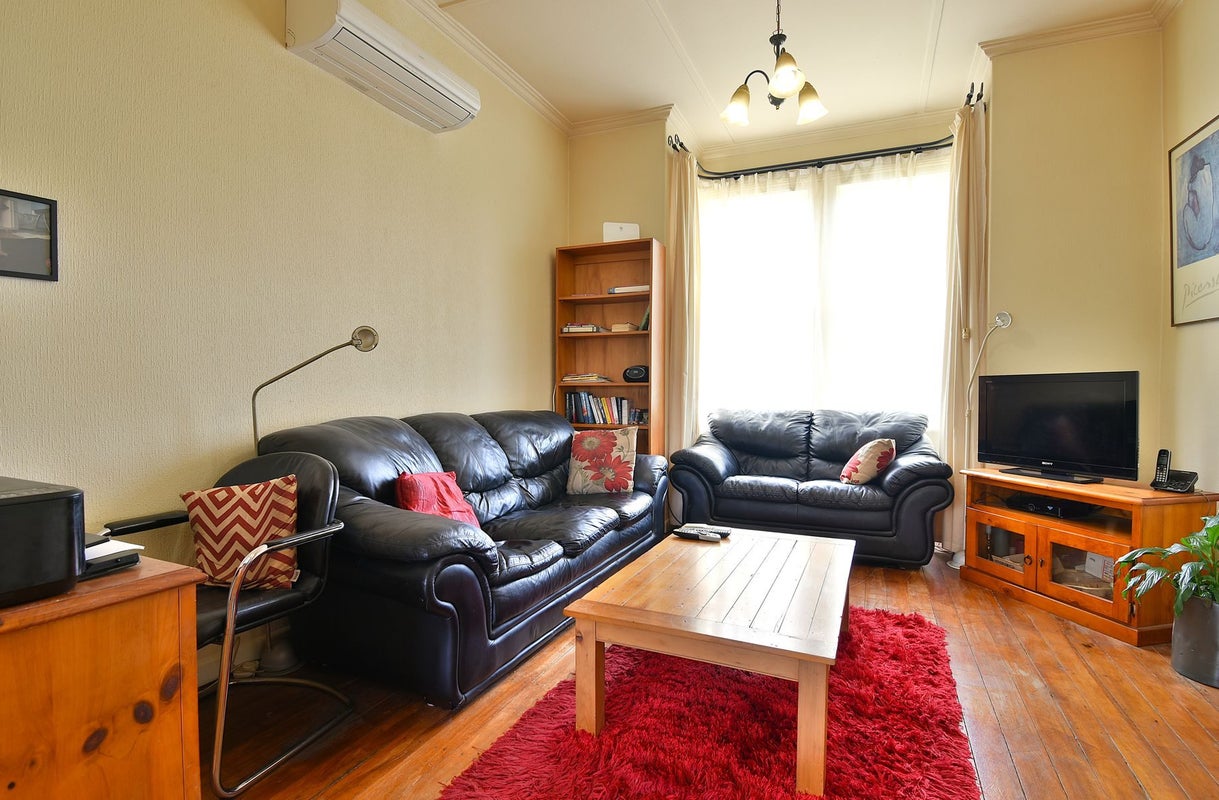 15 Bernard Street, Kenmure, Dunedin - Carousel 2