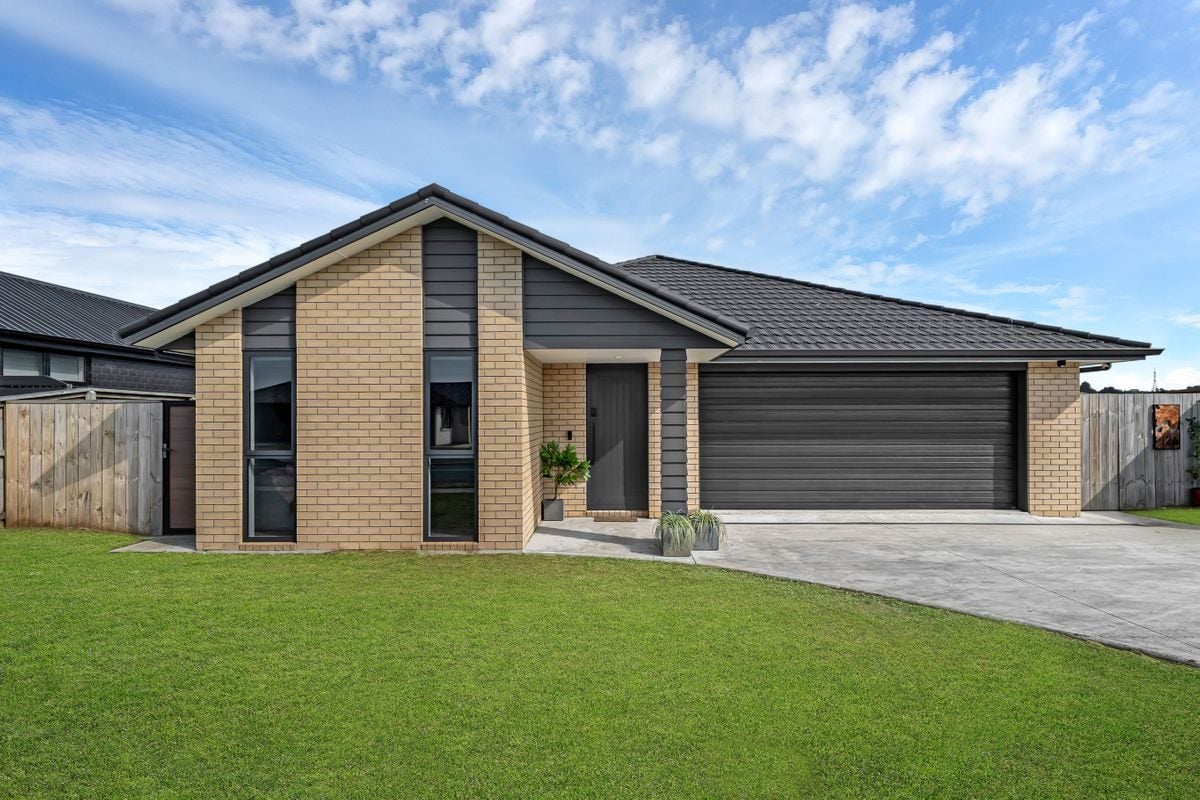 126 Hitchen Road, Pokeno - Carousel 1