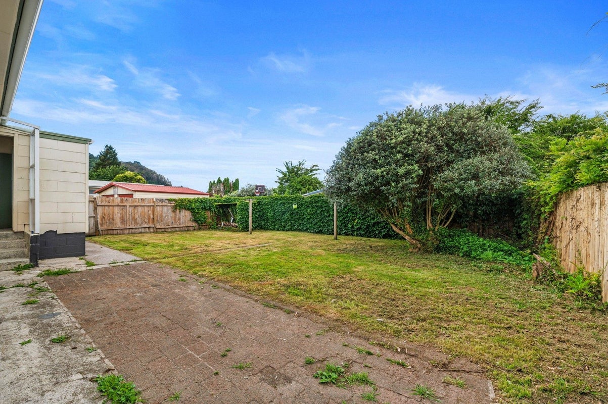 1 Roosevelt Road, Western Heights, Rotorua - Carousel 8