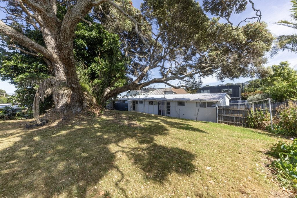 8/65 Mariri Road, Onehunga, Auckland - Carousel 11