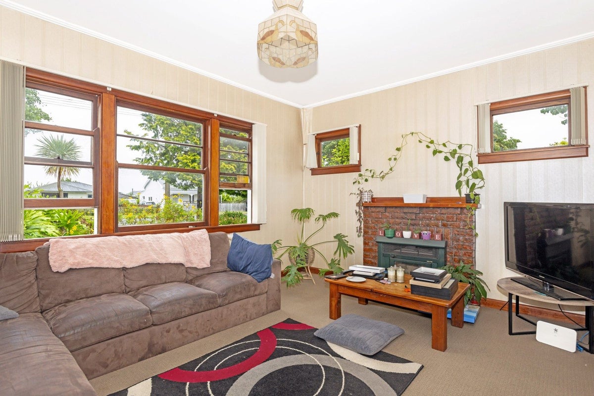 611 Aberdeen Road, Te Hapara, Gisborne - Carousel 2