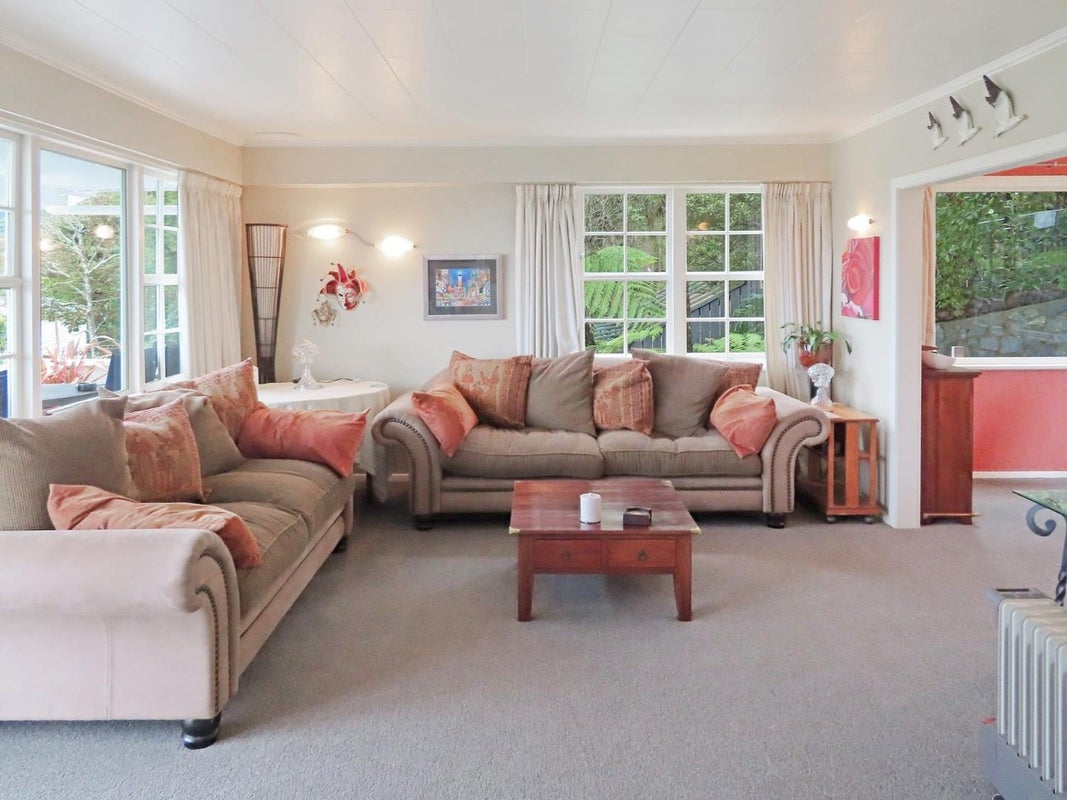 40 Sunshine Crescent, Kelson, Lower Hutt - Carousel 2