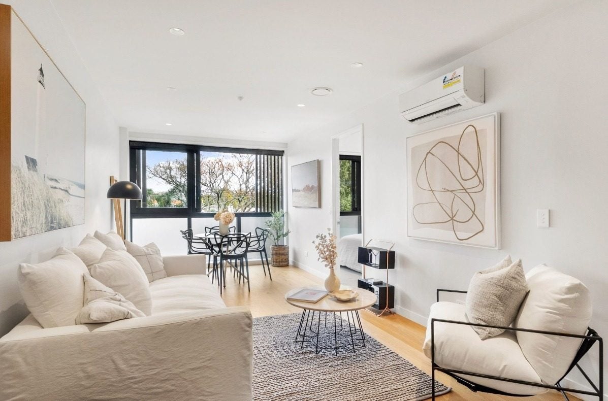103/9 Walmer Road, Point Chevalier, Auckland - Carousel 1