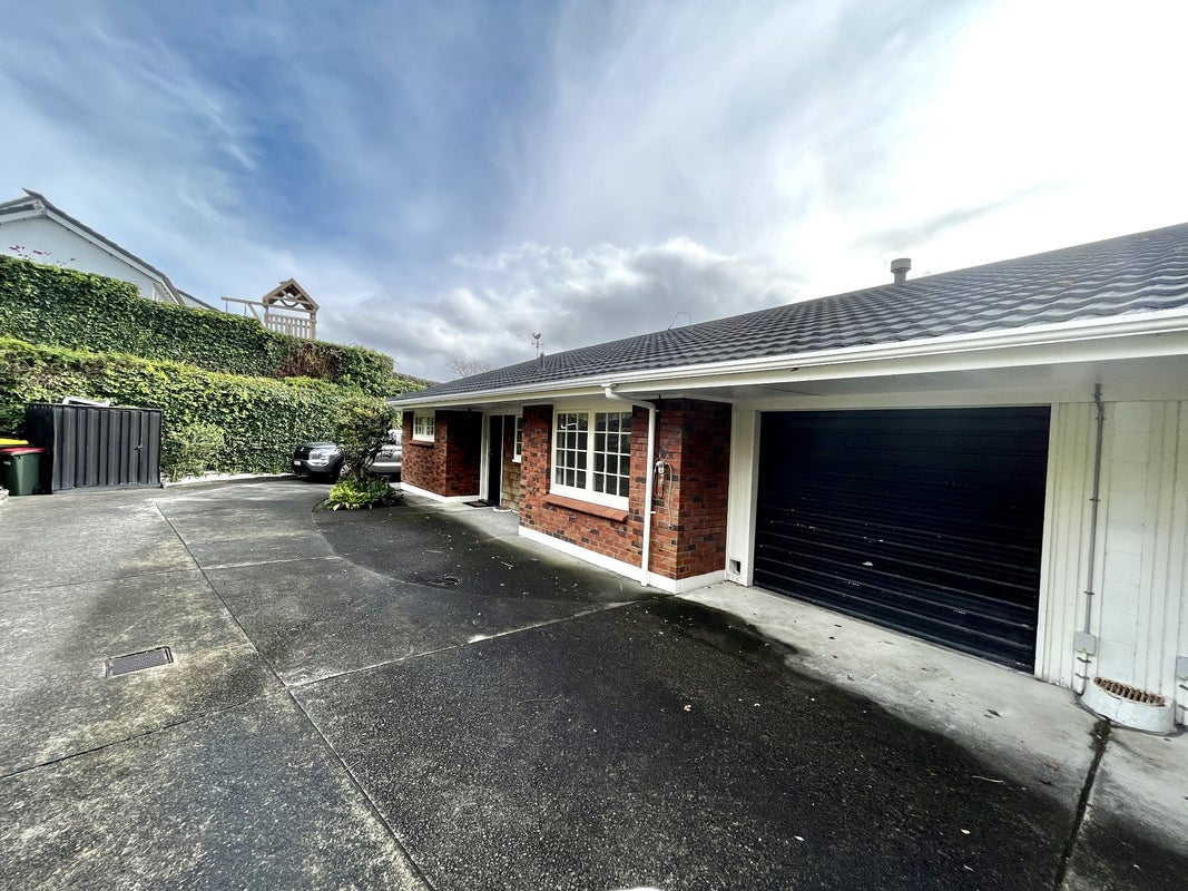 1/18 Chilton Place, Mellons Bay, Auckland - Carousel 15