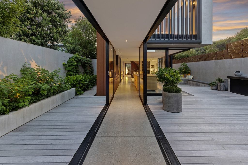 92 Nayland Street, Sumner, Christchurch - Carousel 2