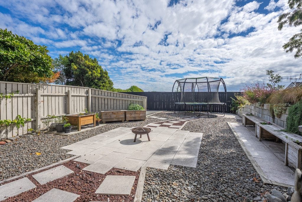 140 Matai Road, Raumati Beach, Paraparaumu - Carousel 1