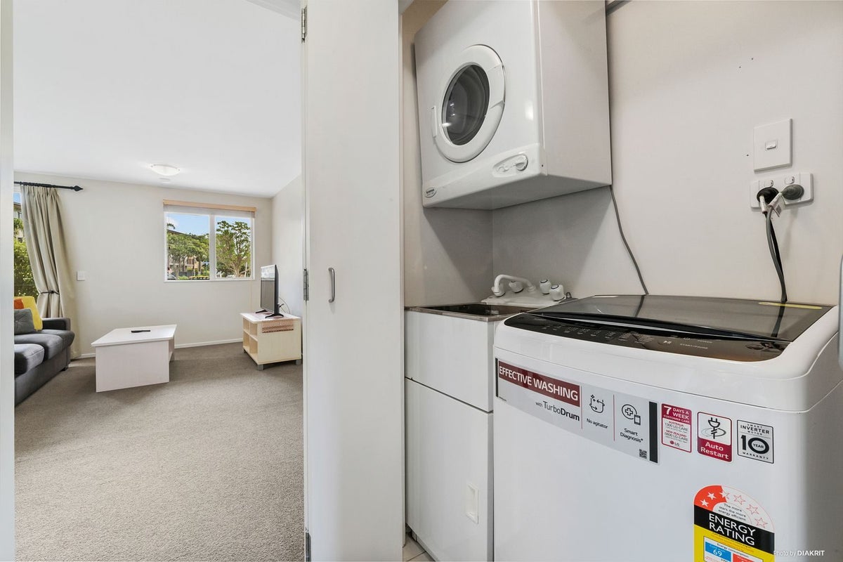 1/1 Opito Way, East Tamaki, Auckland - Carousel 9