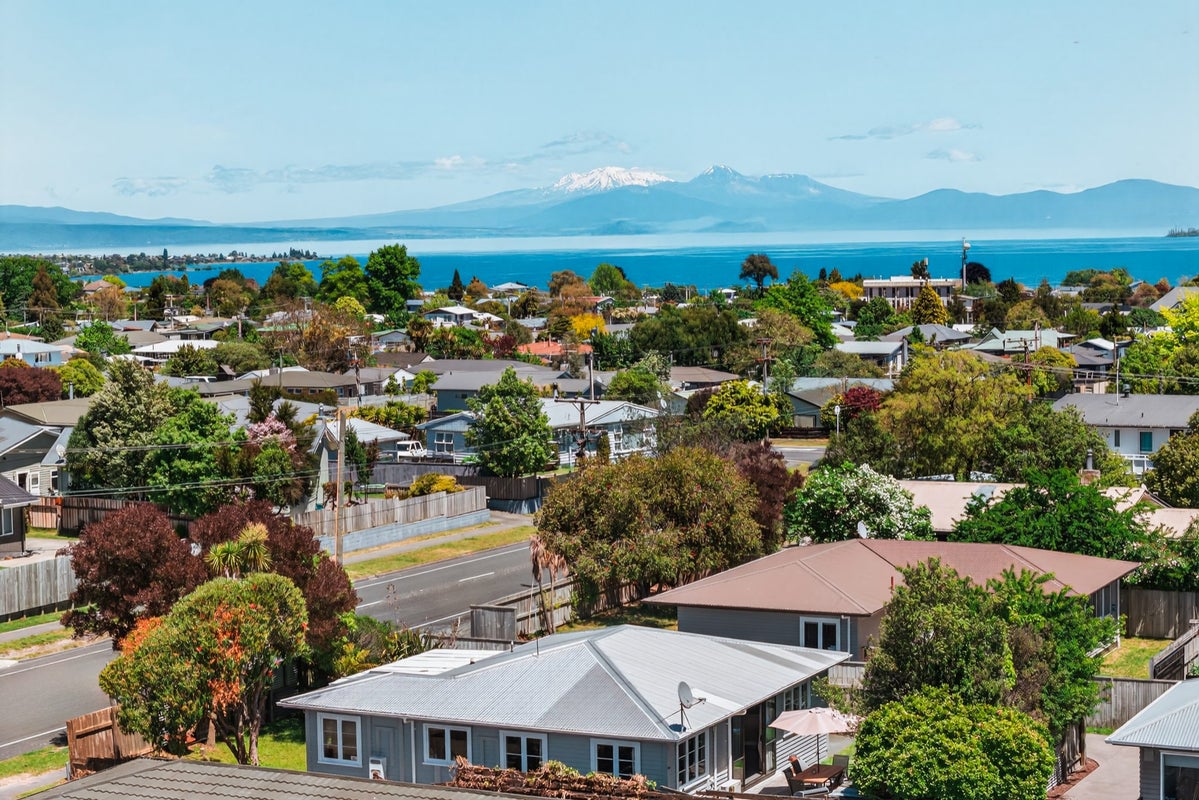 174 Rifle Range Road, Taupo, Taupo - Carousel 2