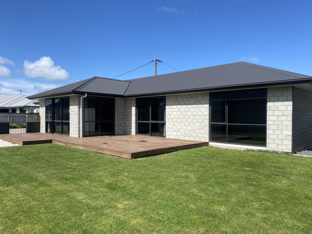 148 Paterson Street, Grasmere, Invercargill - Carousel 1