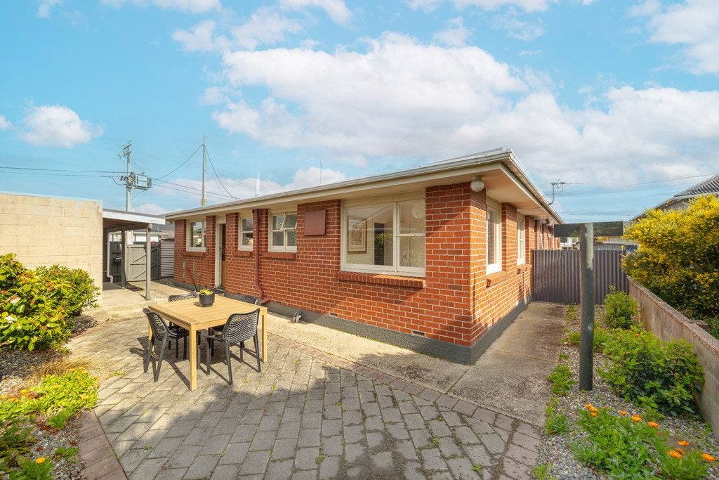 55 Dalgety Street, Saint Kilda, Dunedin - Carousel 1
