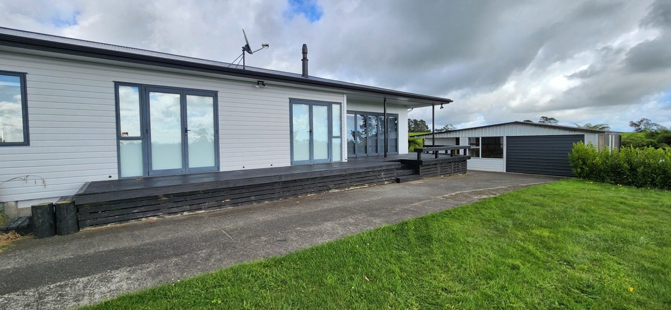 1388 Mangorei Road, Mangorei, New Plymouth - Carousel 2