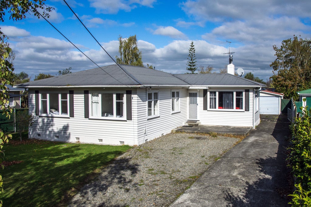 34 Kitchener Street, Lansdowne, Masterton - Carousel 1
