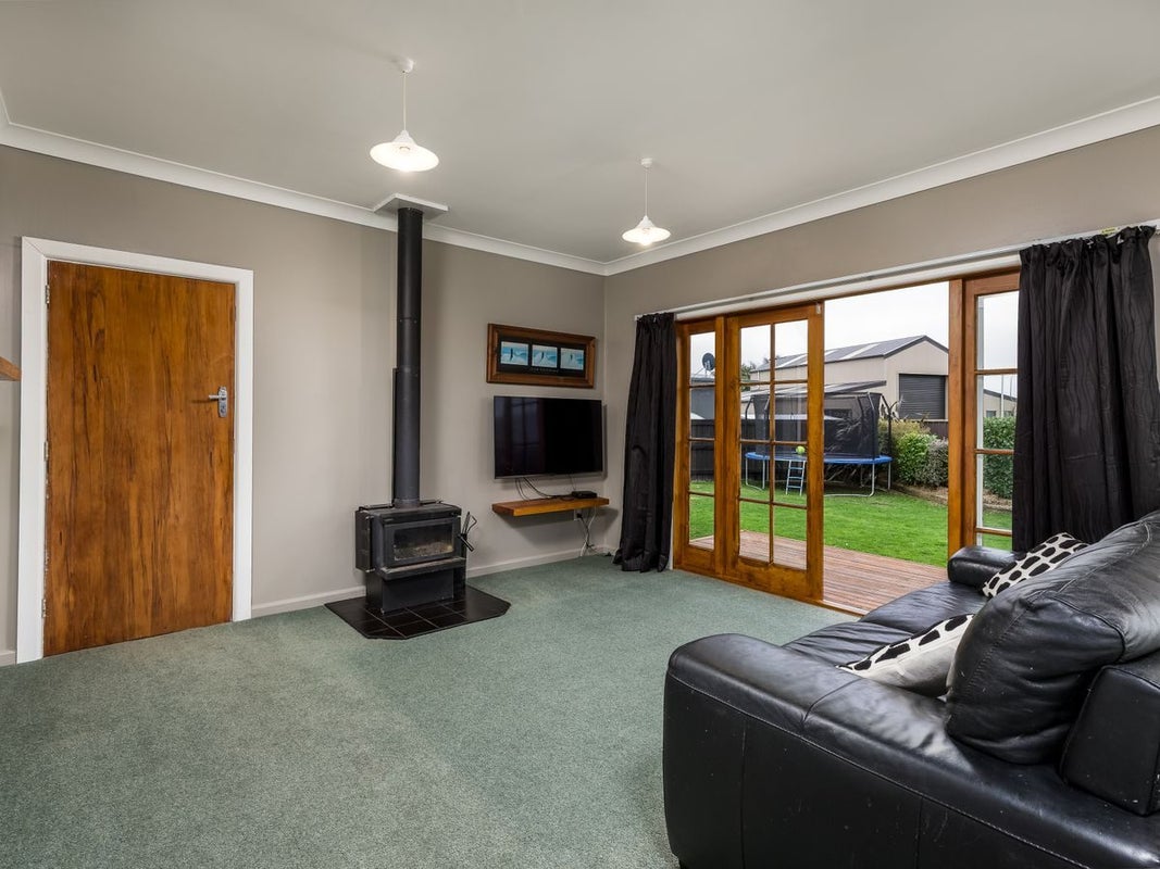 1A Bignell Lane, Glenavy, Waimate - Carousel 2