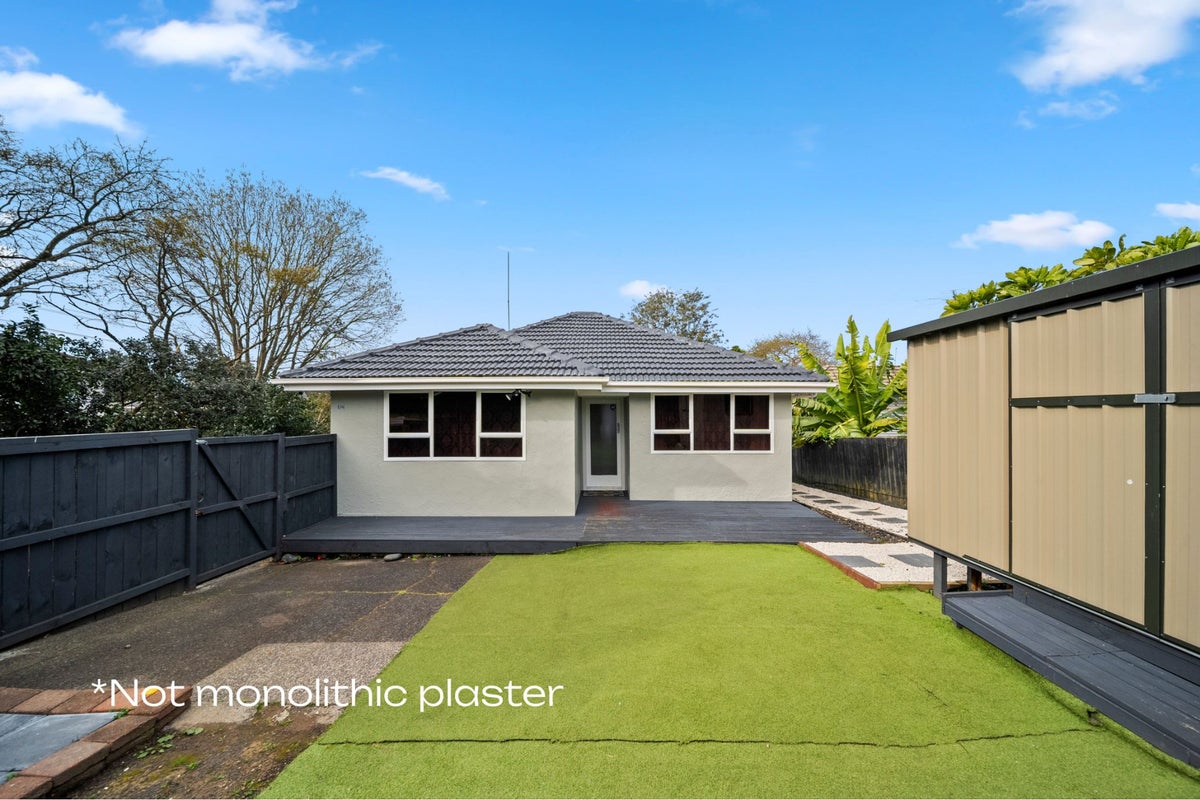 1/4 Coxhead Road, Manurewa, Manukau City, Auckland - Carousel 1