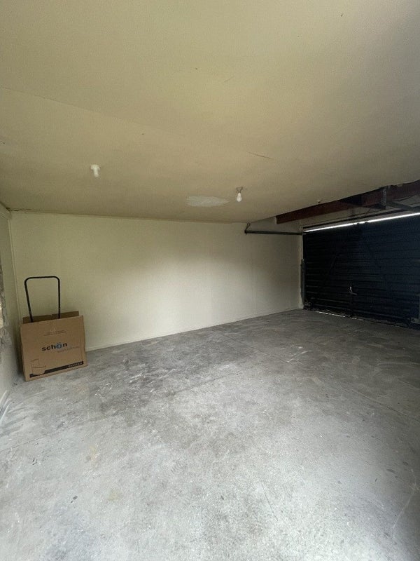 28 Hinton Place, Weymouth, Auckland - Carousel 2