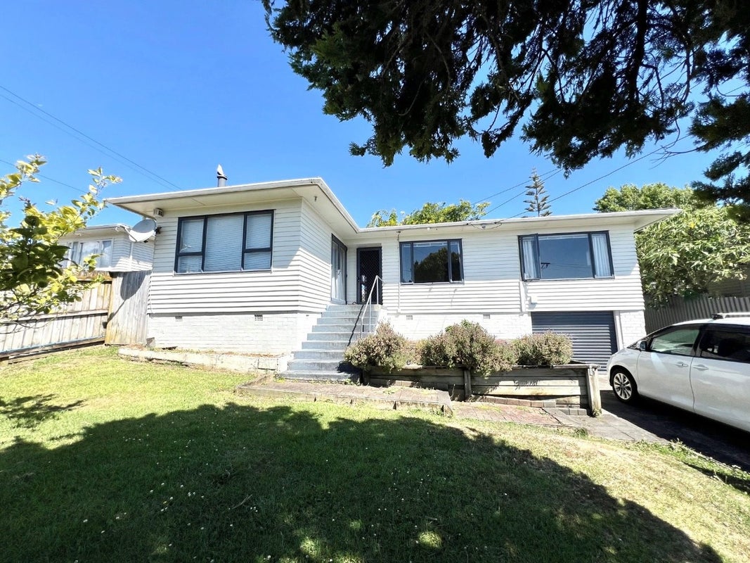 28 Hooks Road, Manurewa, Auckland - Carousel 1