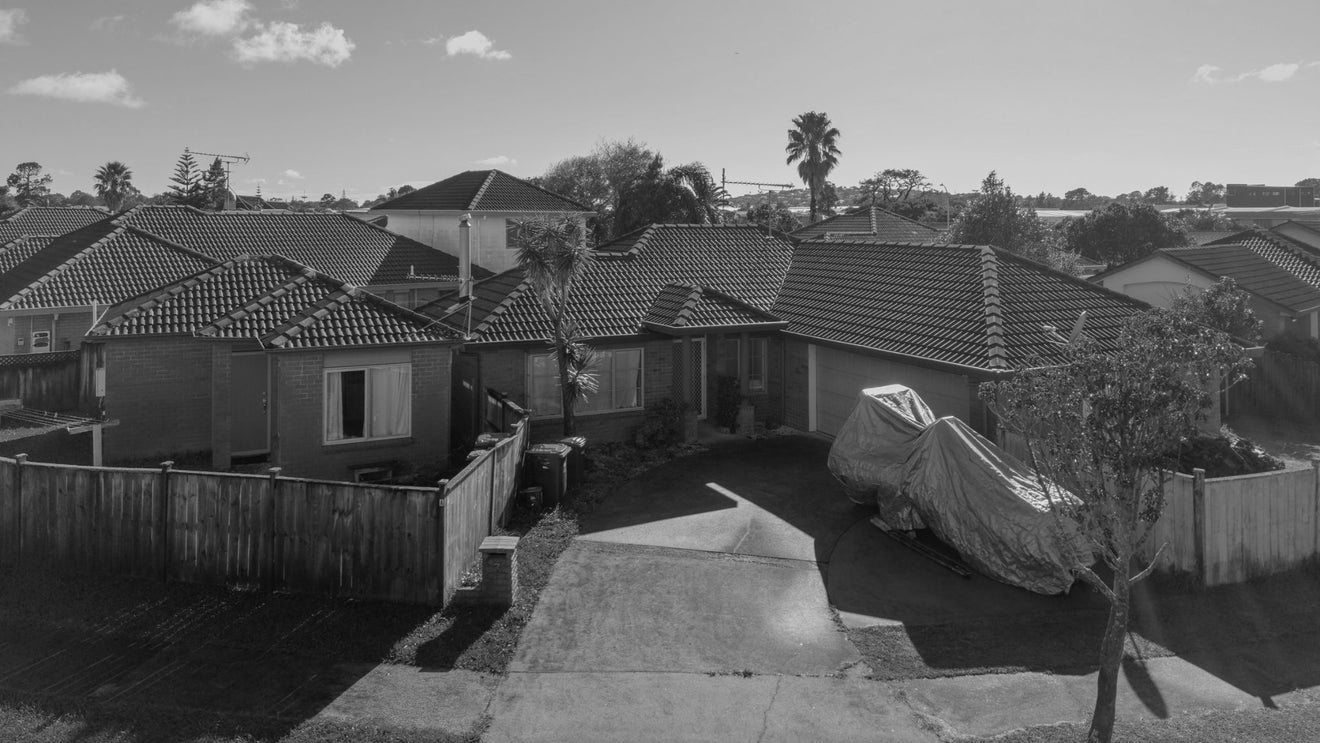 3 Sheldon Place, Burswood, Auckland - Carousel 1