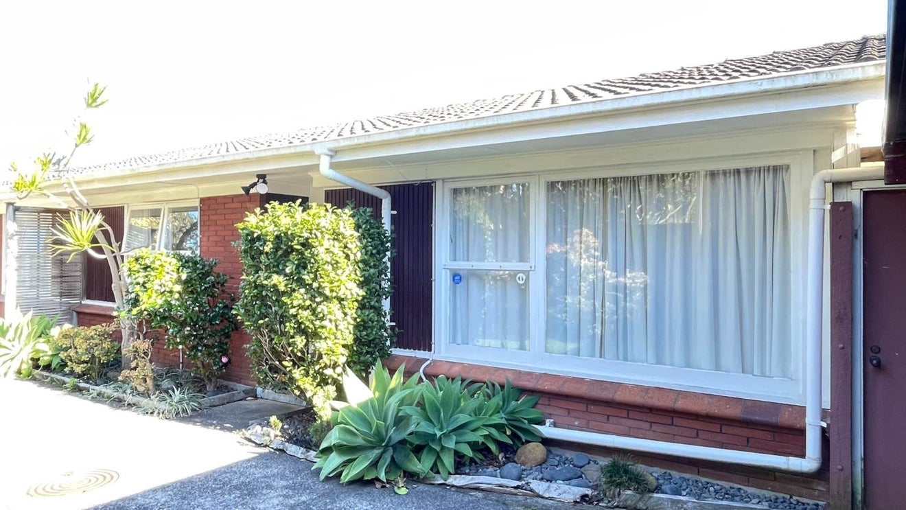 5/22 Tawa Road, Onehunga, Auckland - Carousel 1