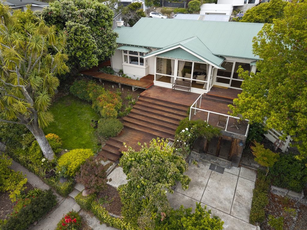 21 St Andrews Hill Road, Mount Pleasant, Christchurch - Carousel 44