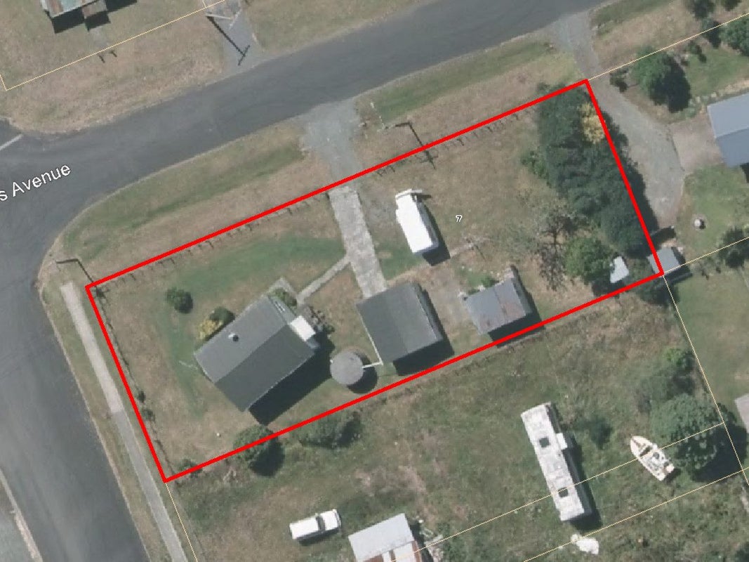 7 James Avenue, Pukemiro - Carousel 2