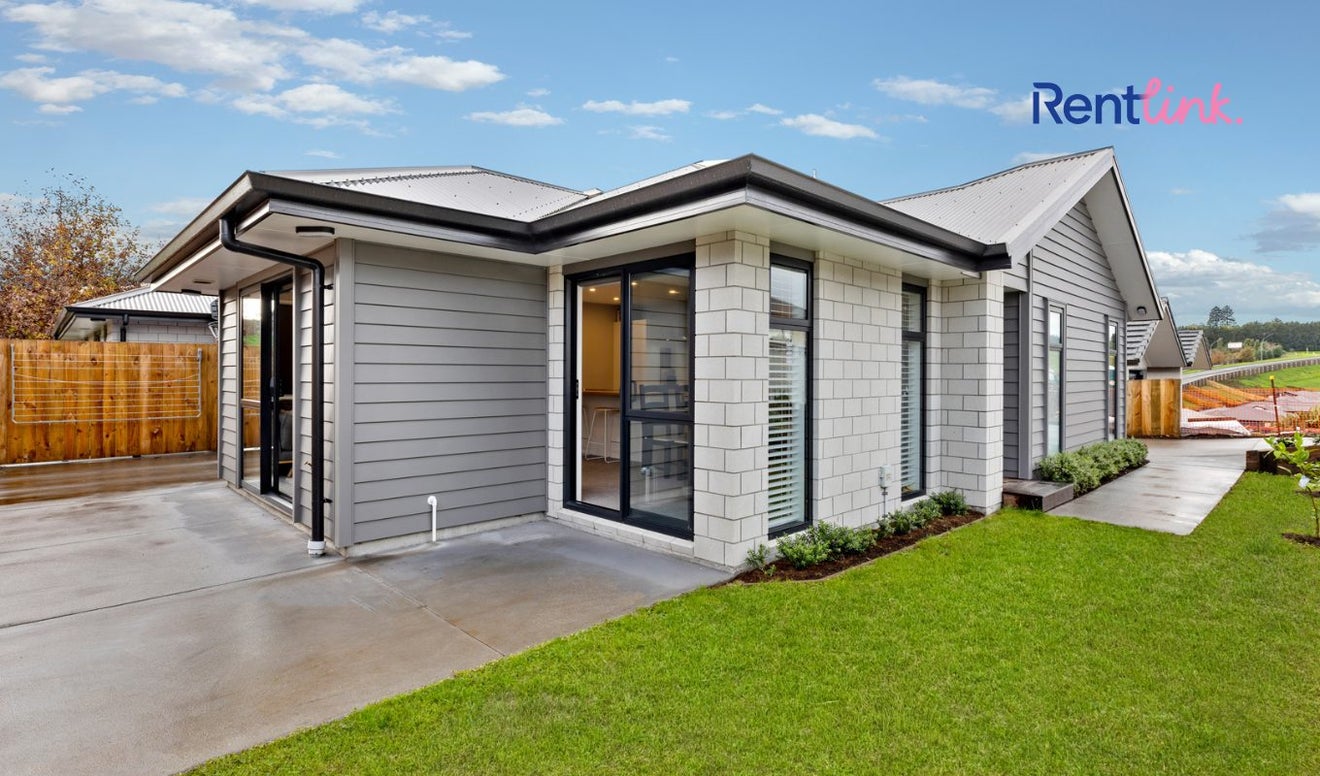 34 Kiritiana Close, Pyes Pa, Tauranga - Carousel 1