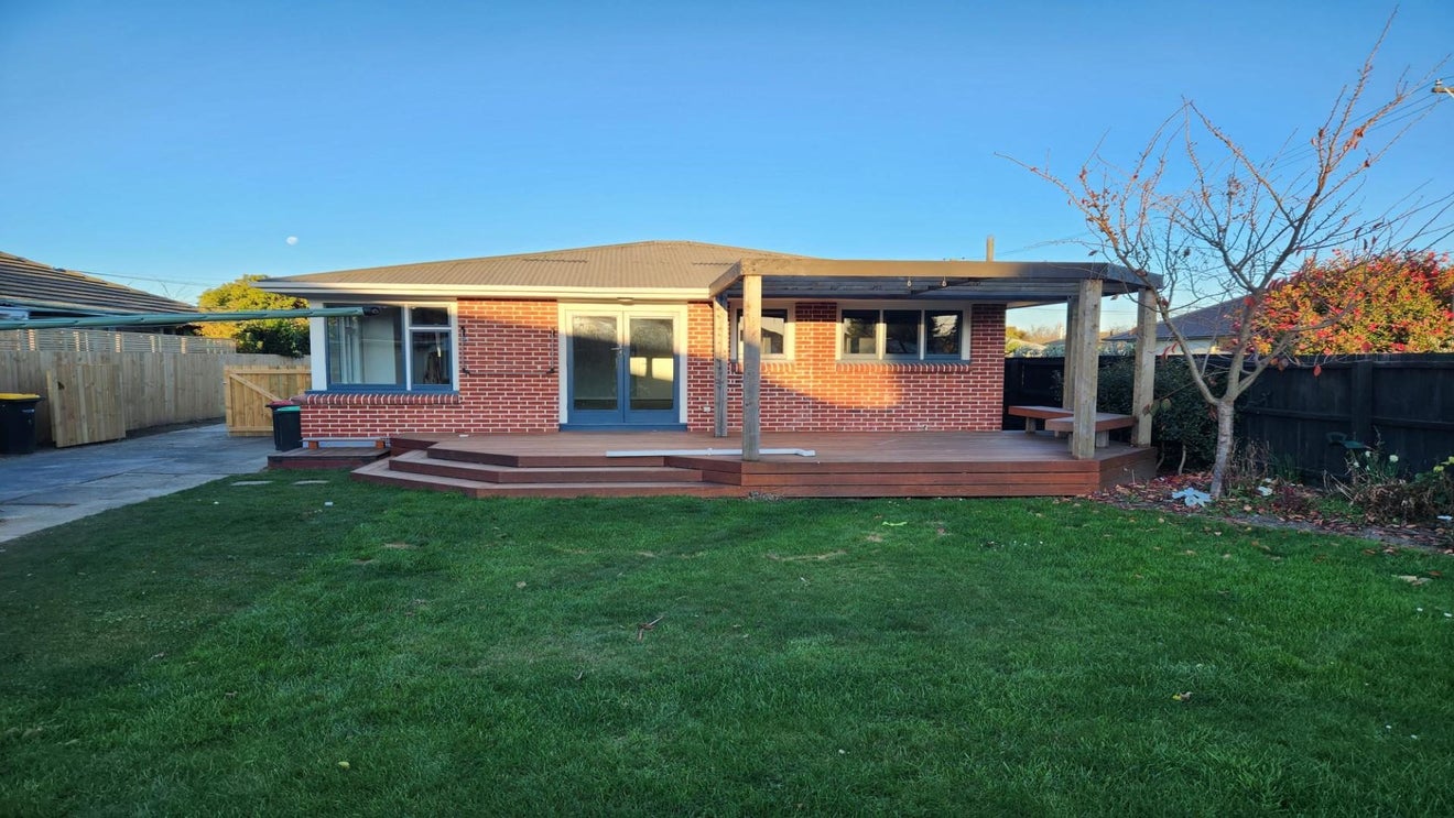 15 Torquay Place, Bryndwr, Christchurch - Carousel 2