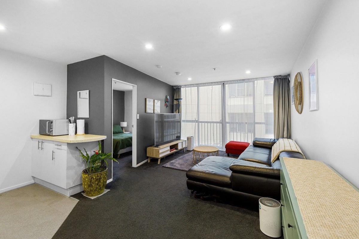 214/9 Gilmer Terrace, Wellington Central, Wellington - Carousel 1
