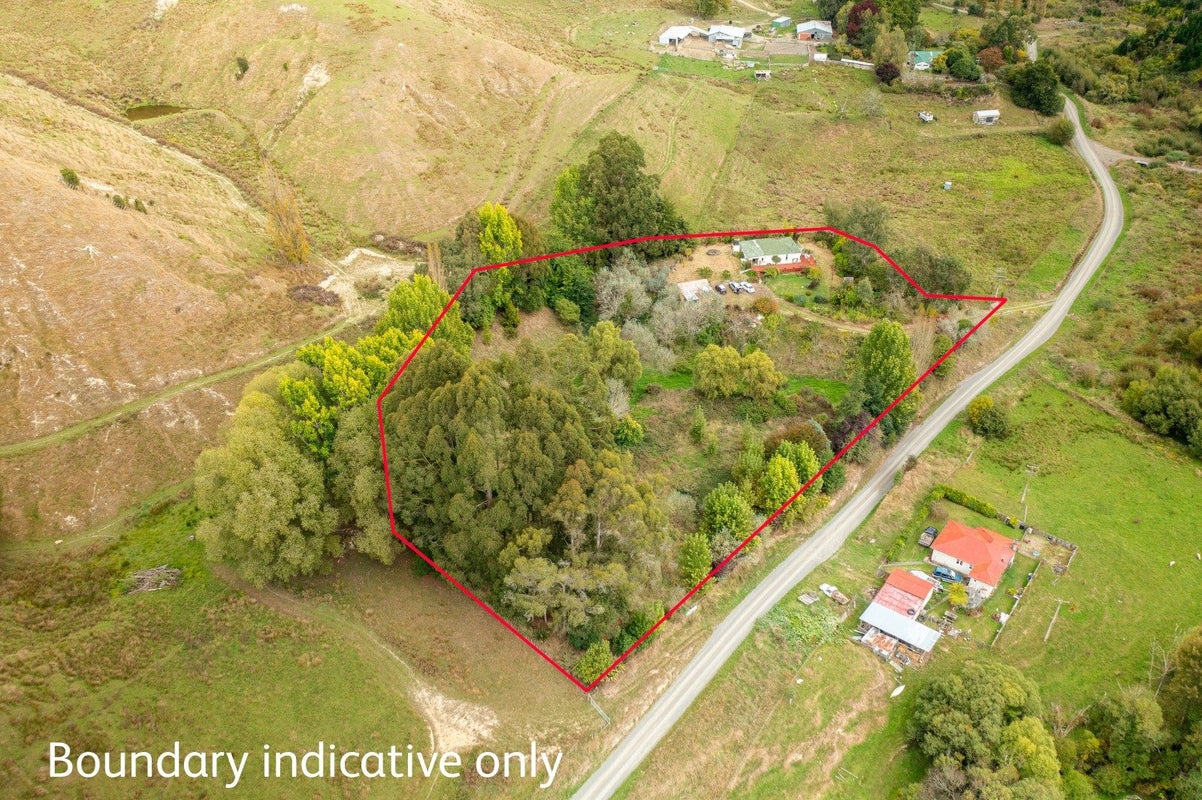 108 Mangapapa Road, Ohingaiti, Hunterville - Carousel 2