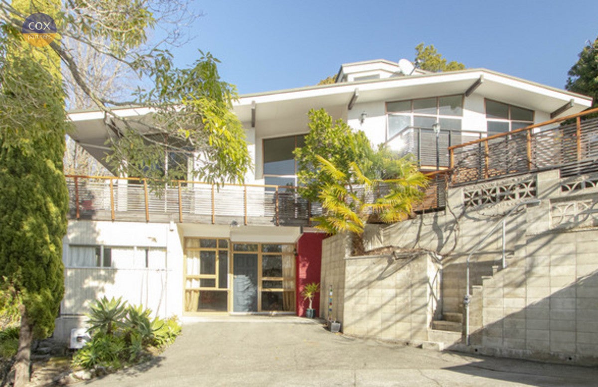 16 Burns Road, Hospital Hill, Napier - Carousel 1