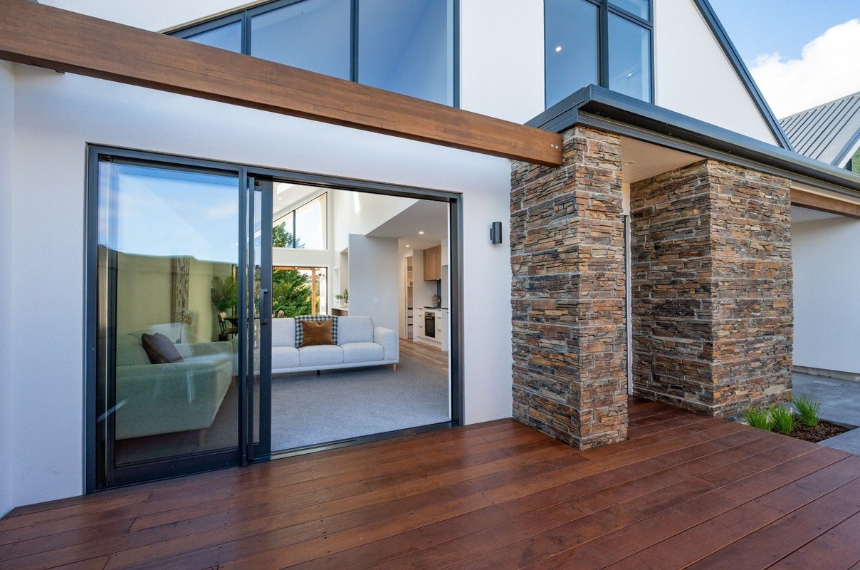 4 Hill Tops Way, Stoke, Nelson - Carousel 2