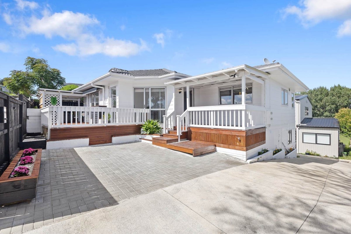 22A Beaufort Place, Papatoetoe, Auckland - Carousel 2