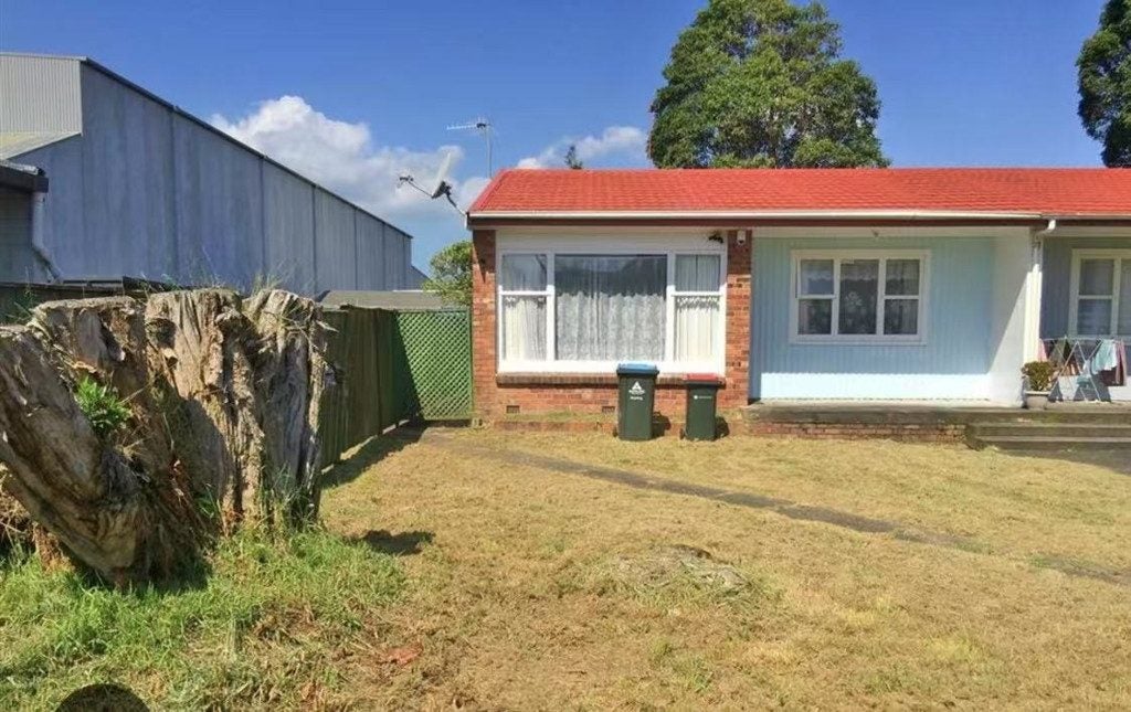 6/196 Rockfield Road, Penrose, Auckland - Carousel 1