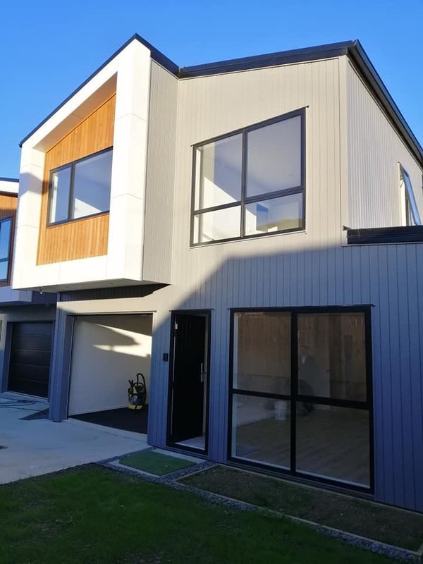 5D Sorrel Crescent, Bucklands Beach, Auckland - Carousel 2