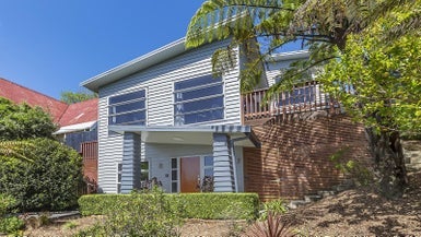 33A Makara Road, Karori, Wellington - Carousel 1